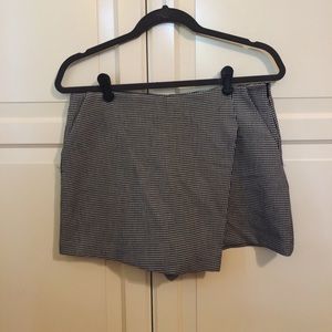 Herringbone Zara Skort